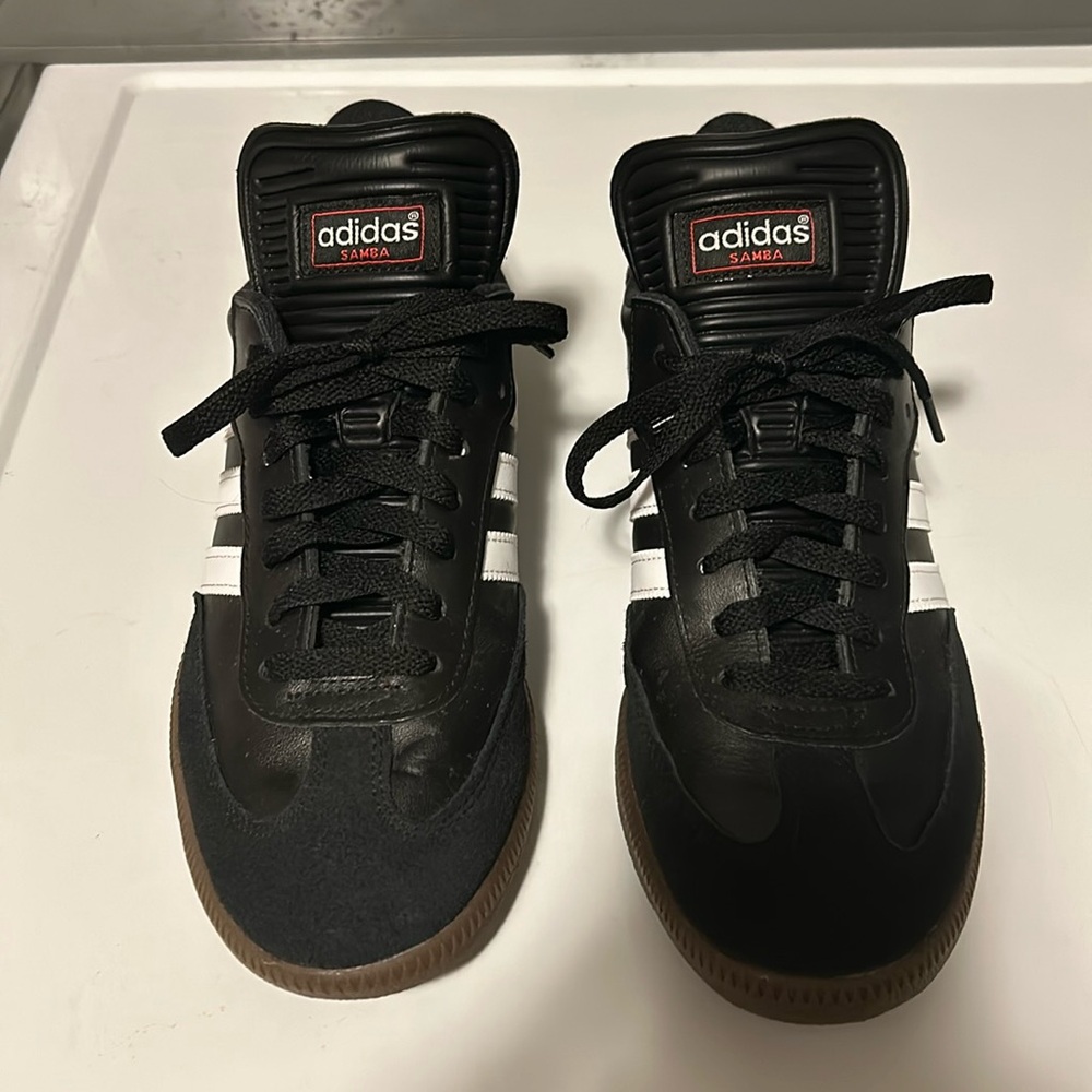 Adidas Samba shoes.  Size 10 mens